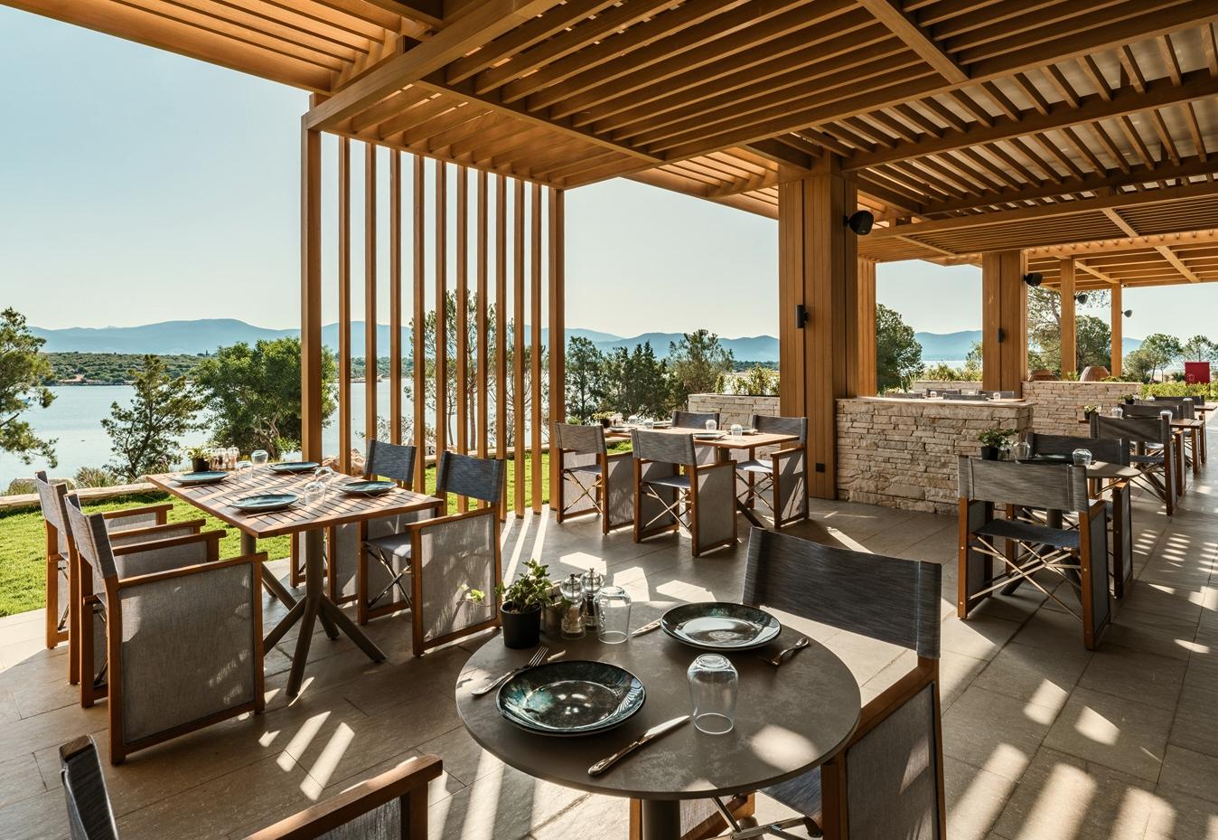 Sunrise Beach Bar
